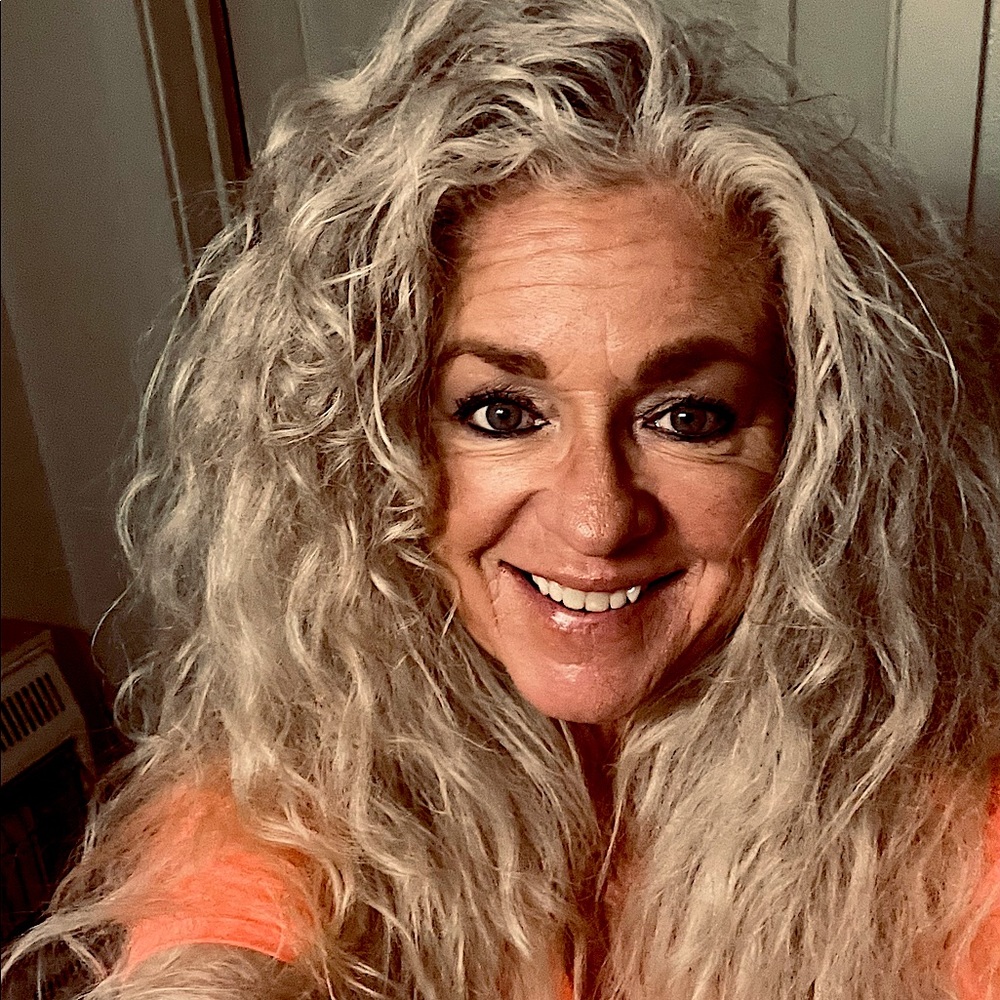 Meet your Posher, Christi